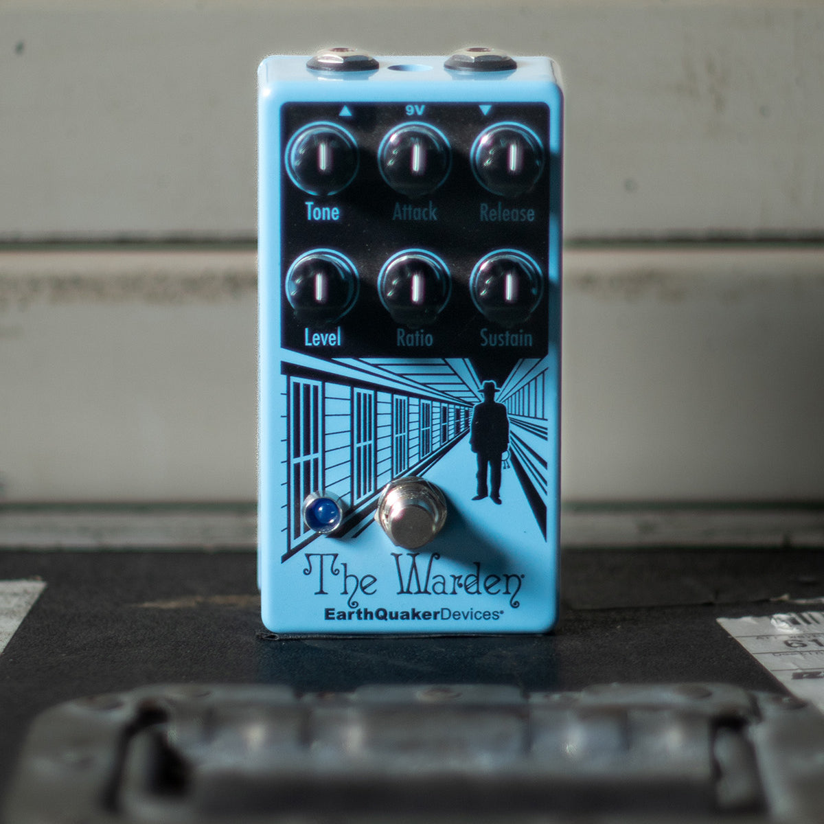 Earthquaker Devices The Warden V2 Optical Compressor Pedal | FRET12