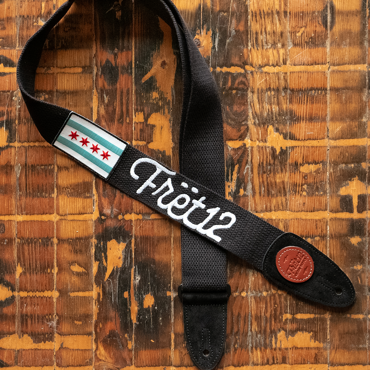 【Shapes Studio】VINTAGE STRAP BELTブレスレット FRET12 CHICAGO FLAG GUITAR STRAP - SCRIPT LOGO