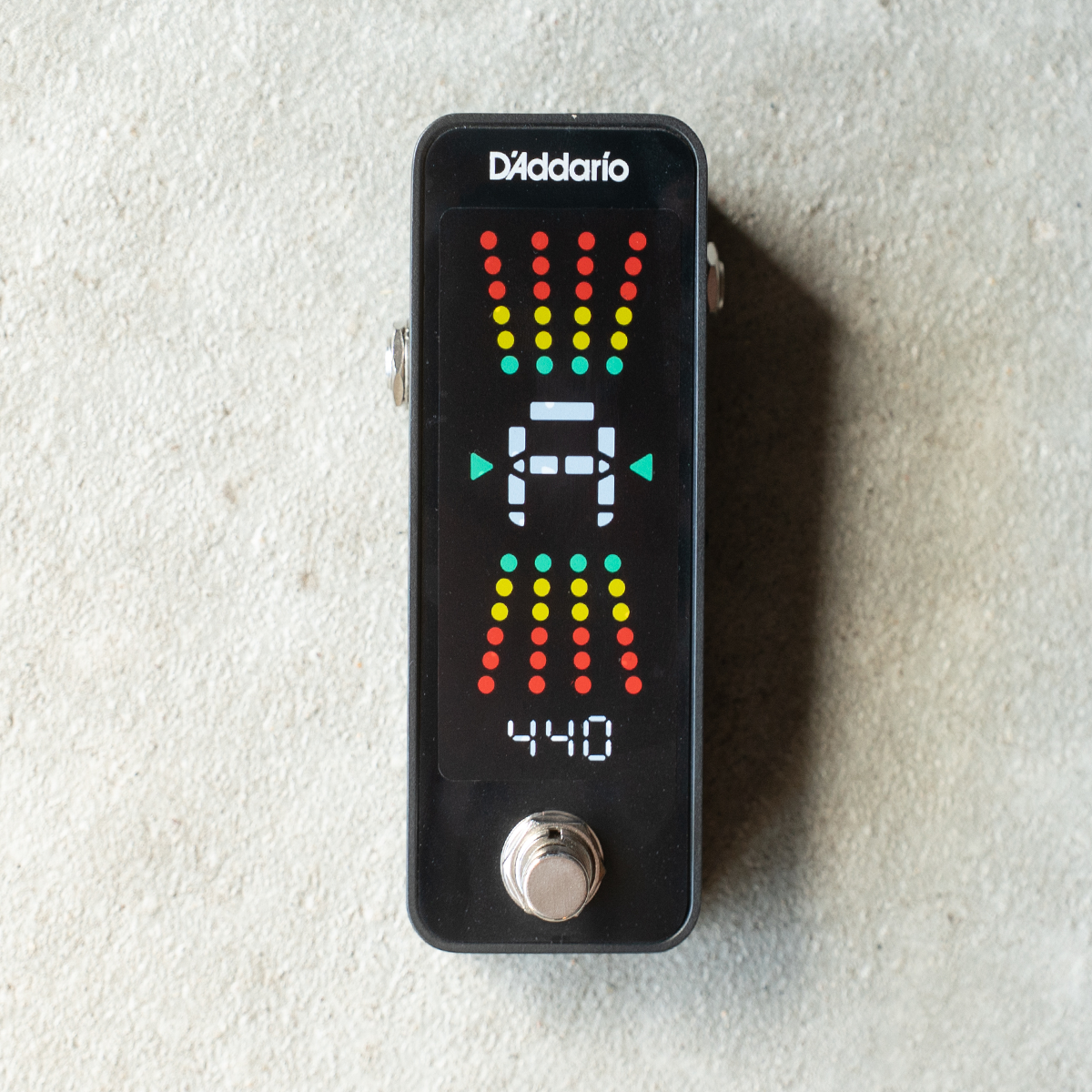 guitar tuner pedal D'ADDARIO CHROMATIC PEDAL TUNER PLUS – FRET12
