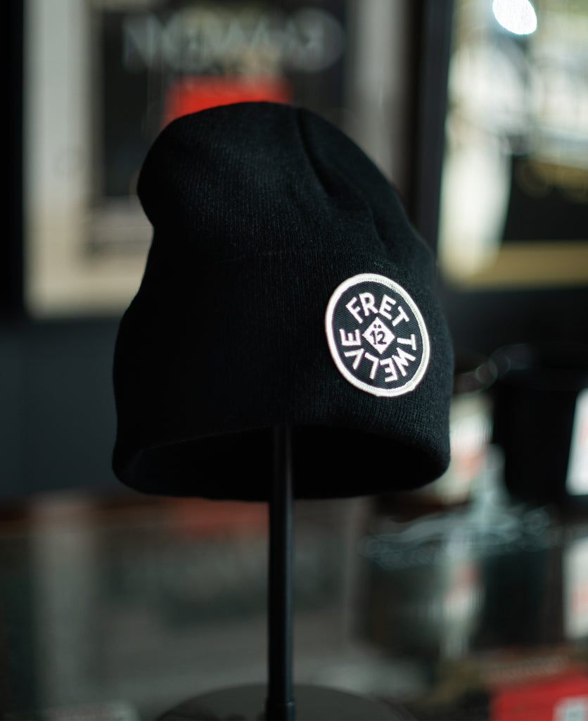 BULLET LOGO BEANIE - BLACK