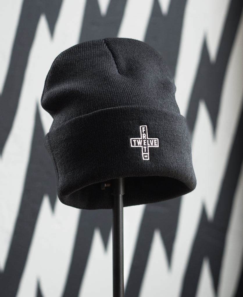 THE CROSSING BEANIE - BLACK