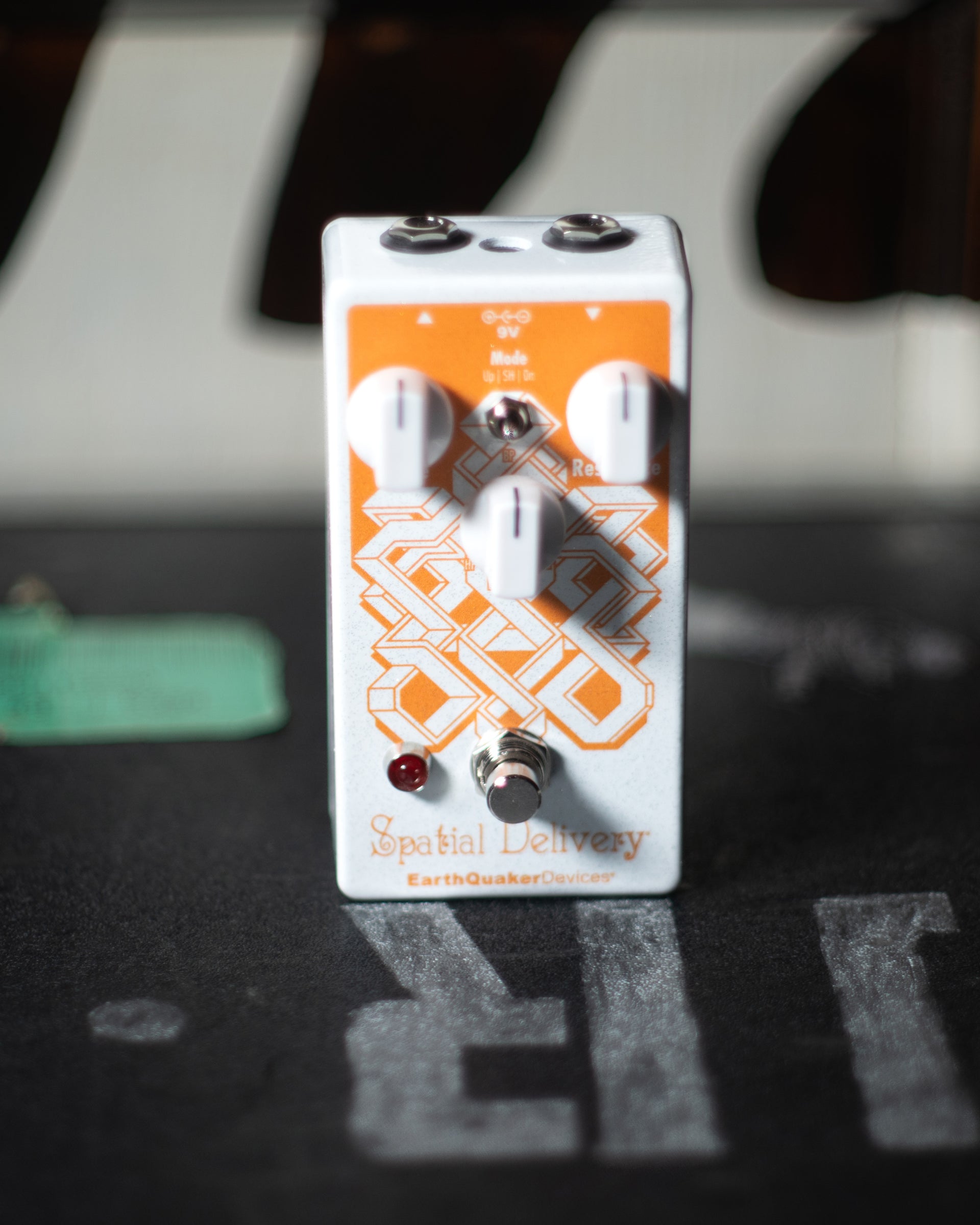 EarthQuaker Devices Spatial Delivery Sample & Hold Envelope Filter V2