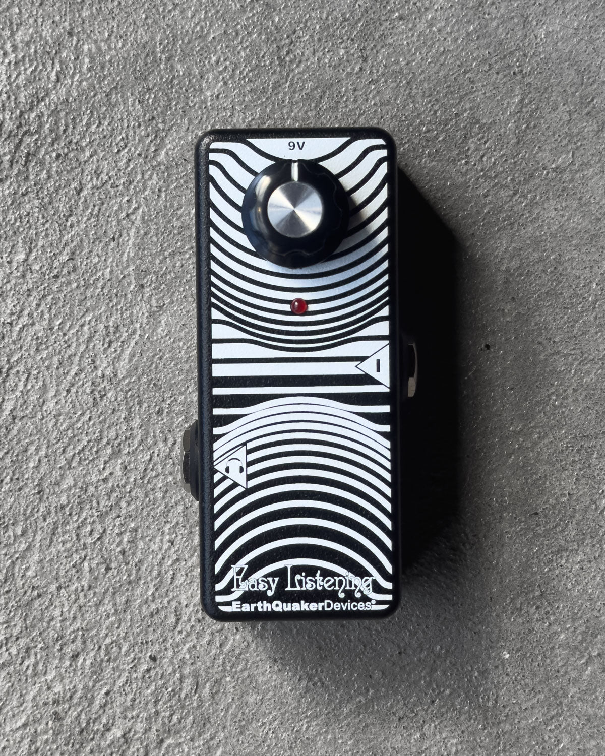EARTHQUAKER DEVICES EASY LISTENING - ANALOG AMP SIMULATOR – FRET12