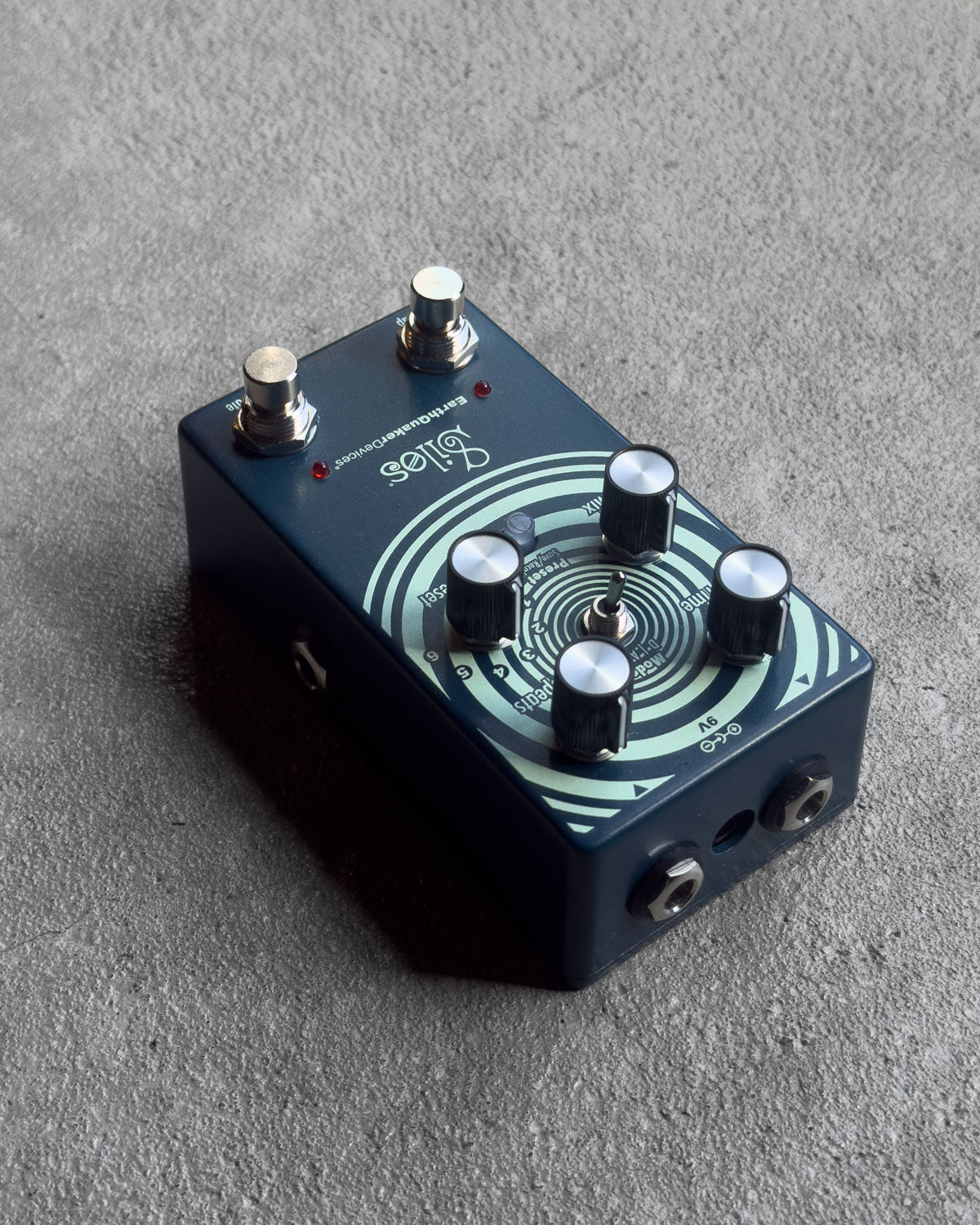 EarthQuaker Devices x FRET12