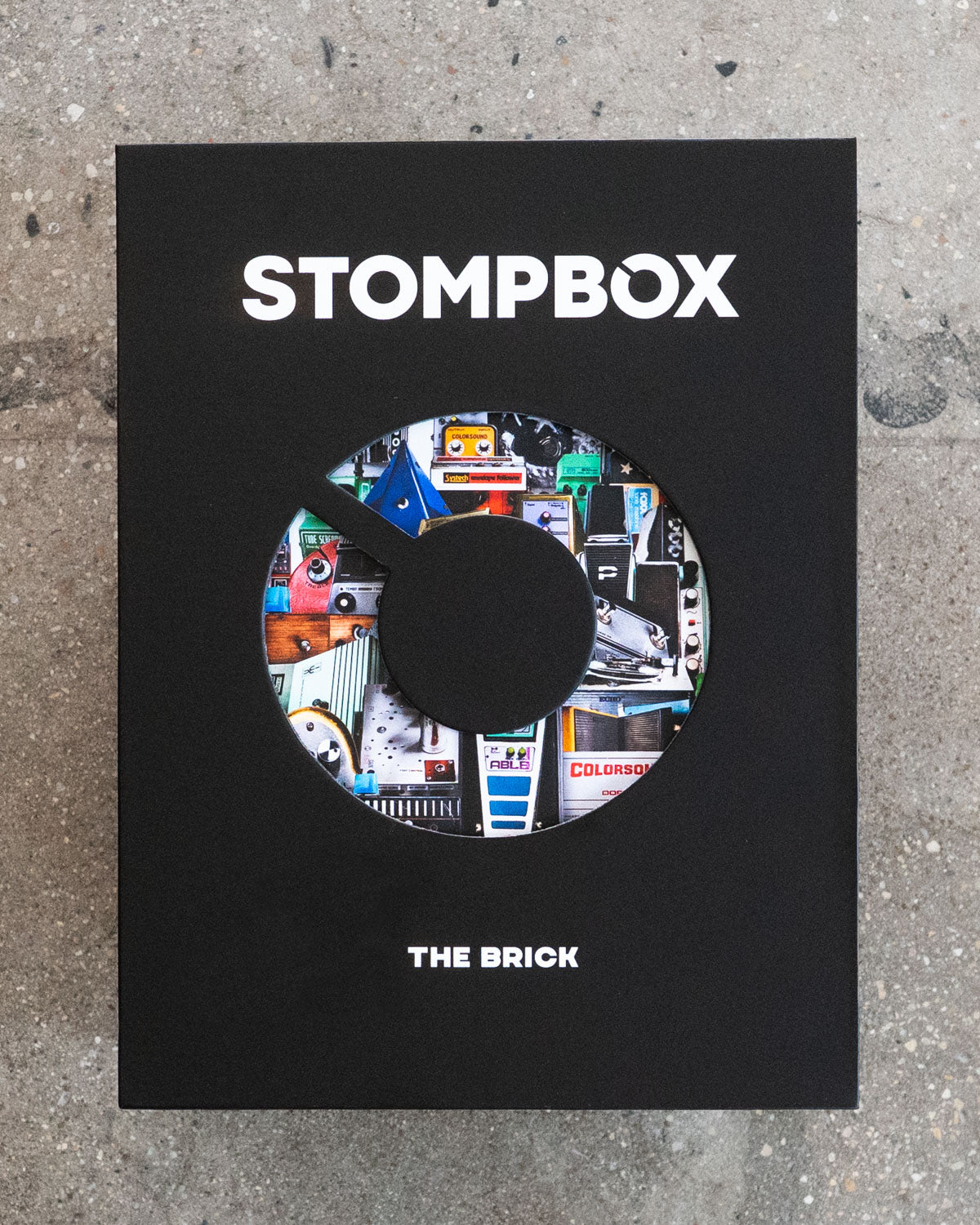 The Brick: STOMPBOX BOOK and VINTAGE & RARITIES BOOK set – FRET12