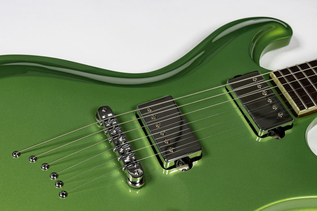 Crown Handcrafted Exaggerated Mosrite - Alien Green