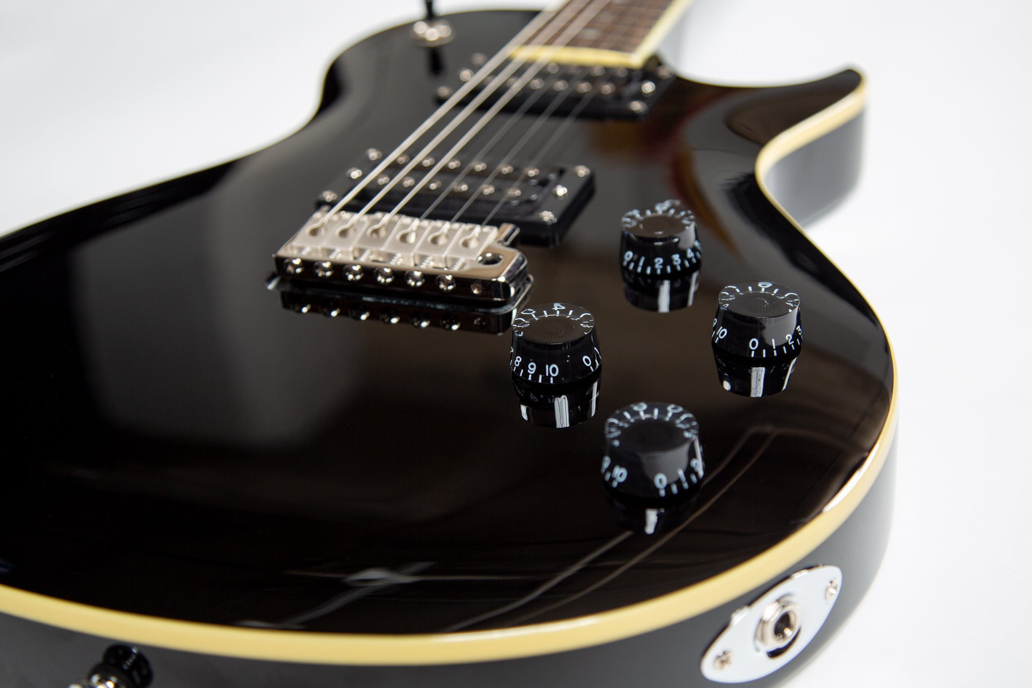 PRS SE Mark Tremonti Standard - Signature in Black [Tremolo