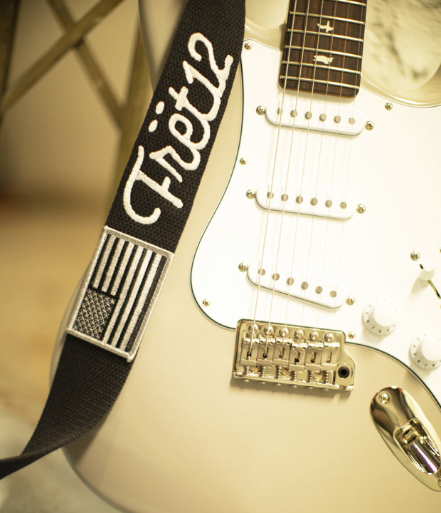 FRET12 OLD GLORY FLAG SILVER GUITAR STRAP – SCRIPT LOGO