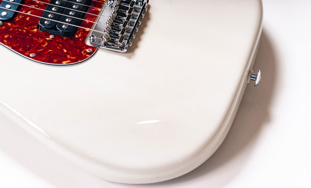 Suhr Classic S Paulownia - Trans White